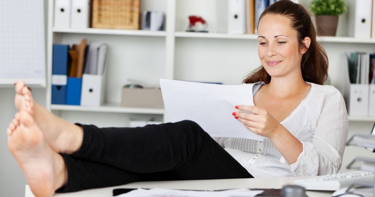 cosa può causare dolore alle gambe cosa può causare dolore alle gambe